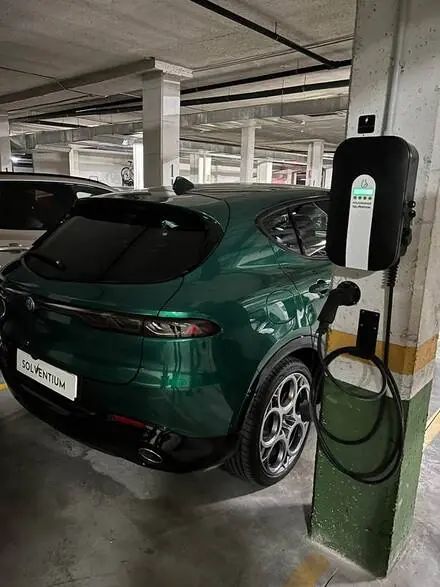Punto de recarga · plaza privada